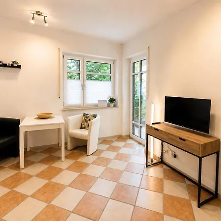 Palmen Direkt In Appartement